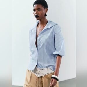 Zara Women's Blue Striped Button Down Shirt